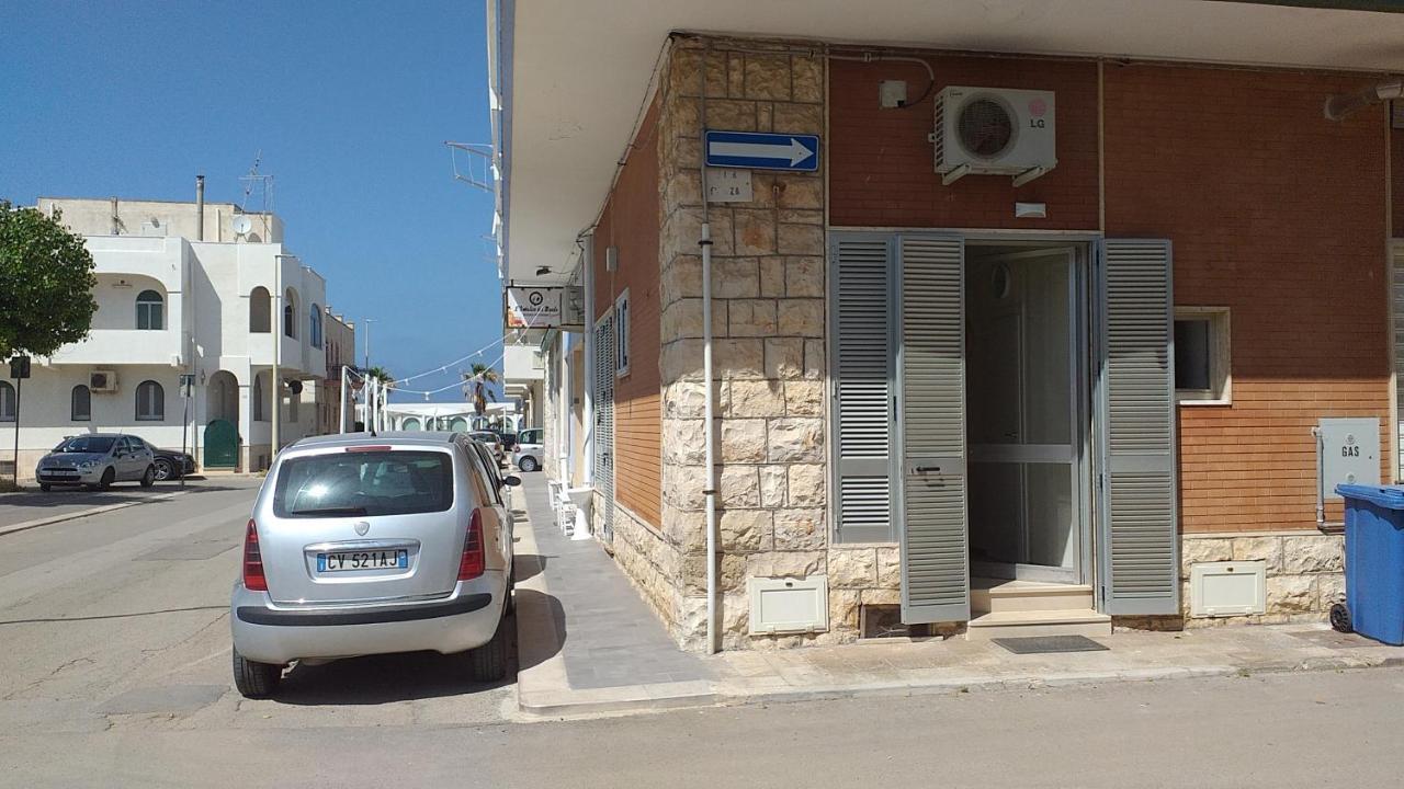 Dimora Brezza Di Mare Lägenhet Torre Canne Exteriör bild